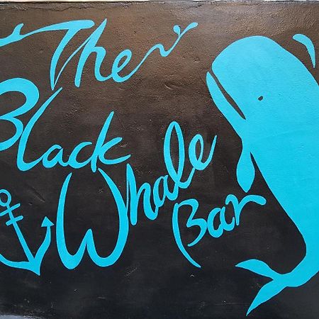 Jinho'S Black Whale Guest House & Bar Szöul Kültér fotó